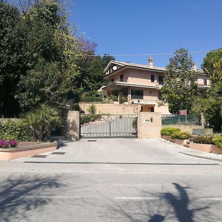 B&B La Casa Di Rita Porto San Giorgio Εξωτερικό φωτογραφία